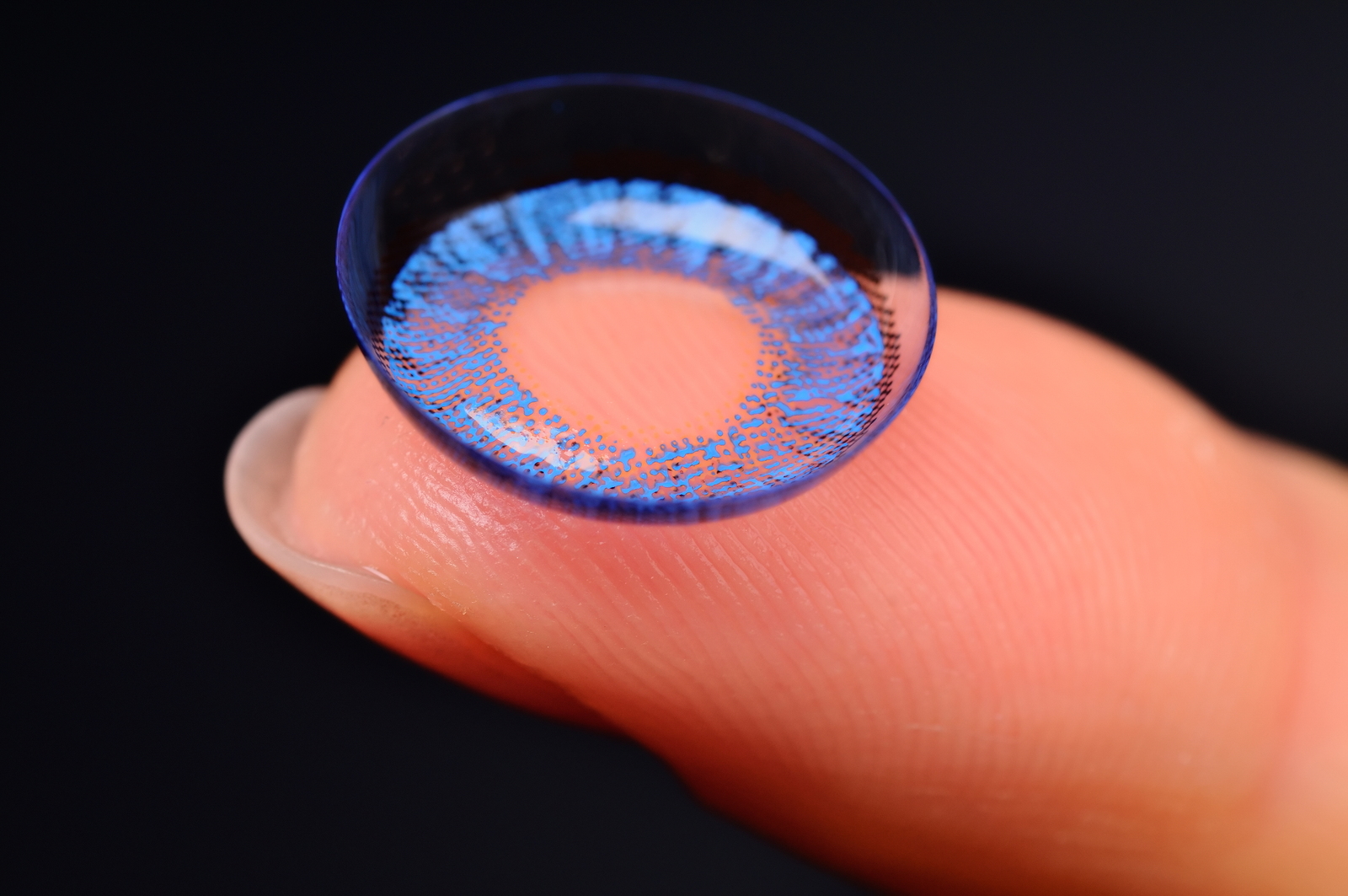Coated Contact Lenses A New Trend in Ophthalmology
