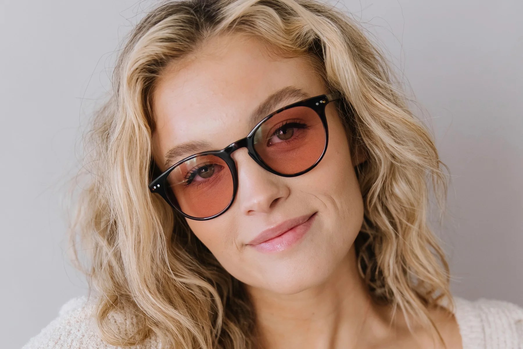 Do Indoor Sunglasses for Light Sensitivity Really Work