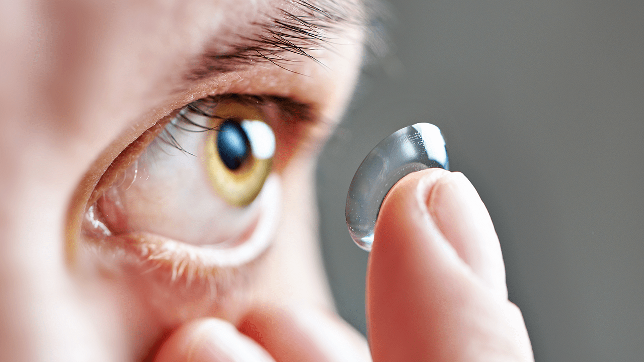 Coronavirus and eyes Experts wearing glasses