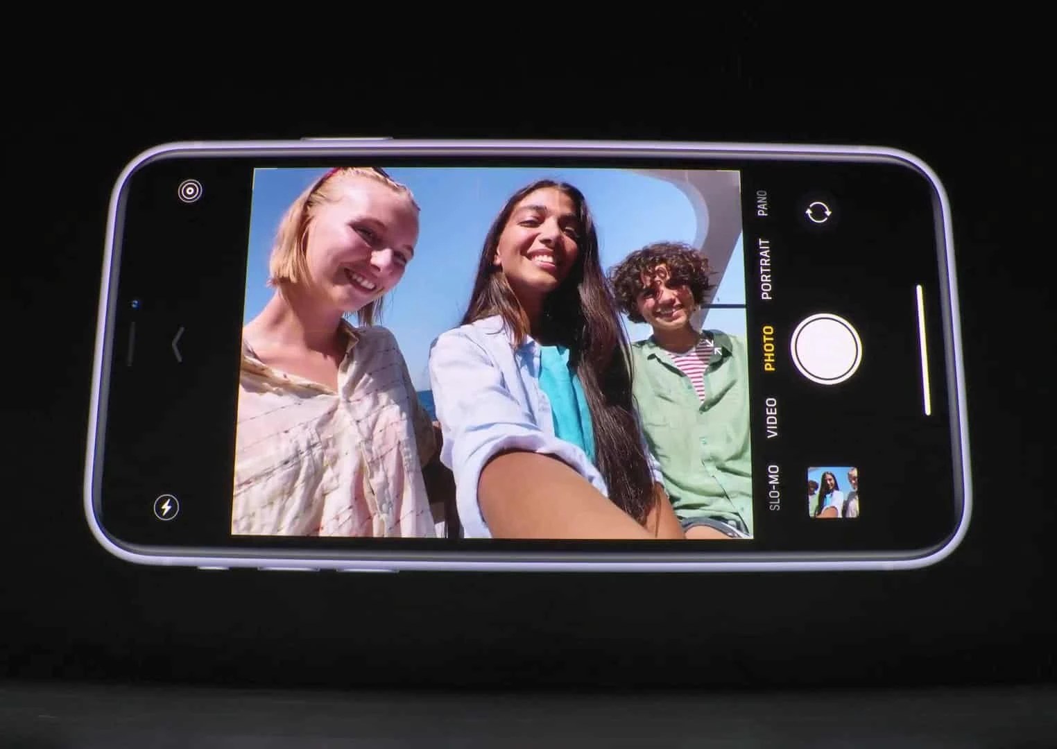 How to take wideangle photos on iPhone 11 and 11 Pro