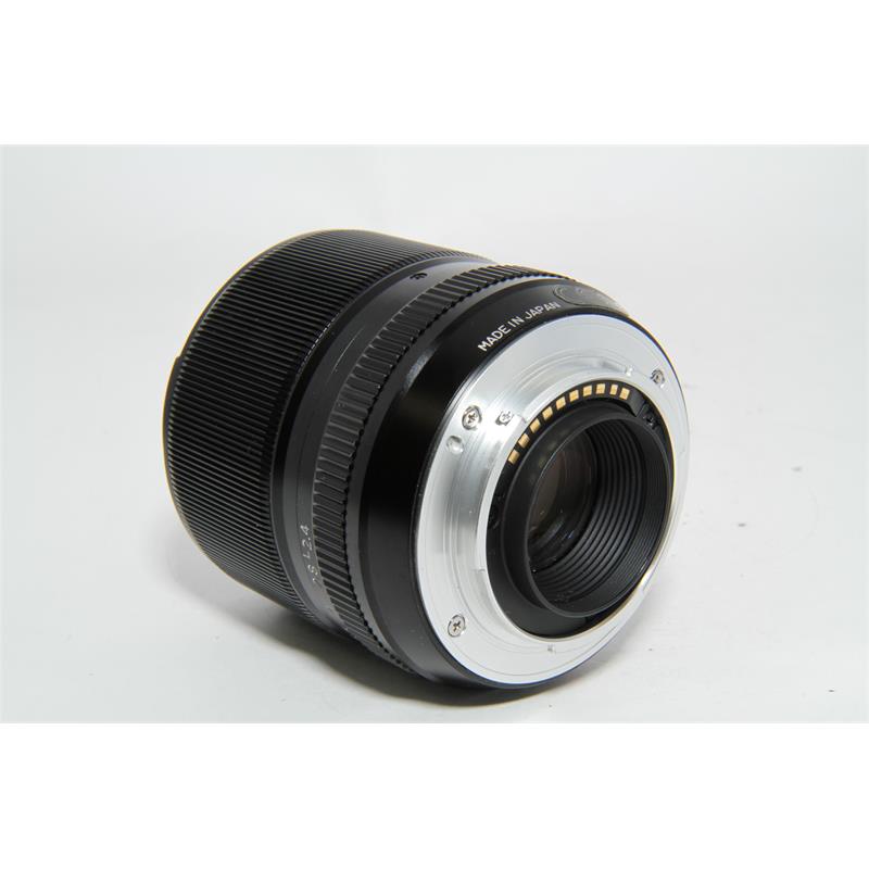 Used fuji XF 60mm f2.4 Macro Lens Like New Boxed