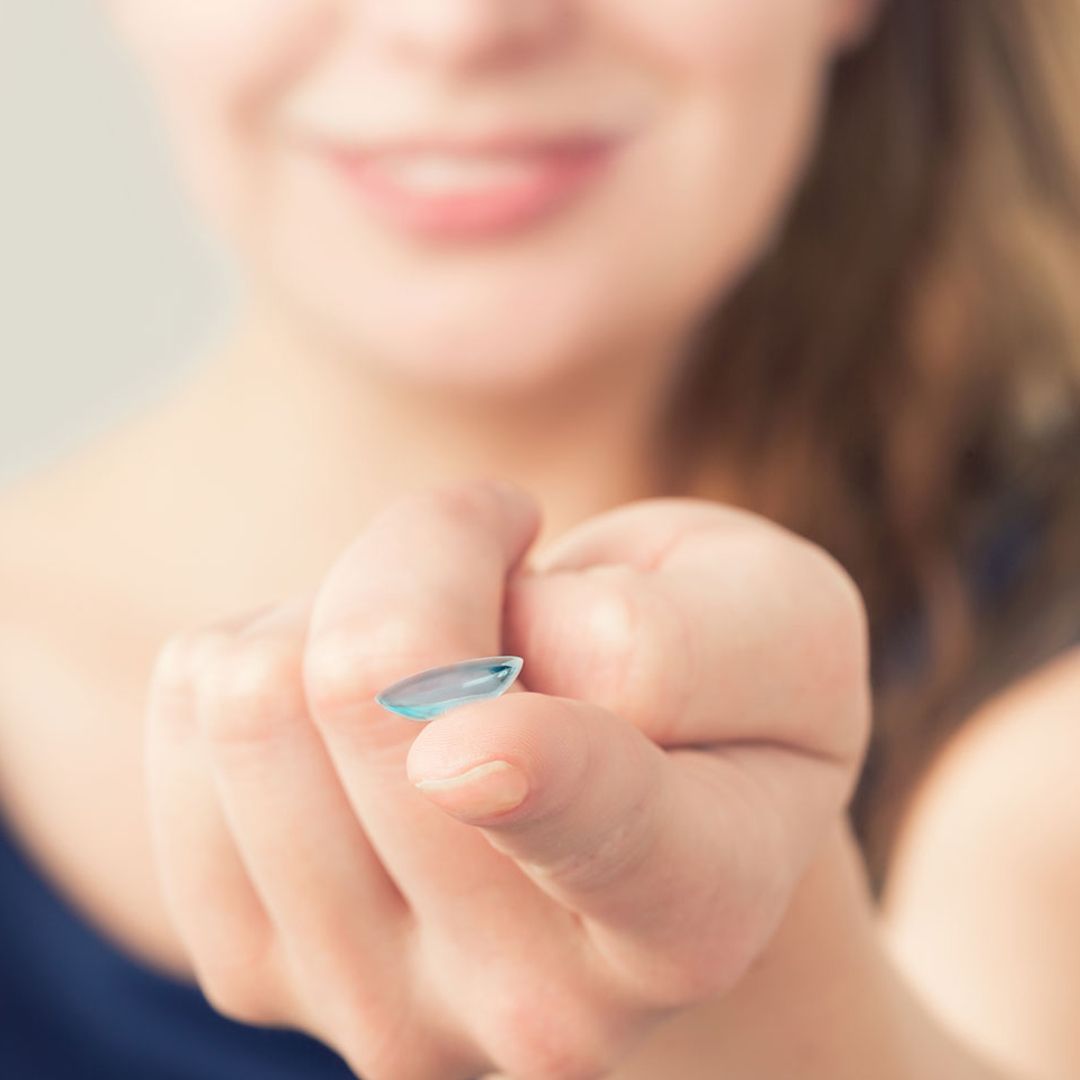 Wearing daily disposable contact lenses can help prevent