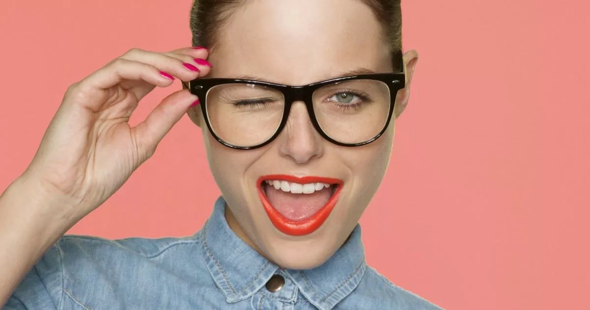 Win 1 of 5 Specsavers £50 vouchers with a onequestion