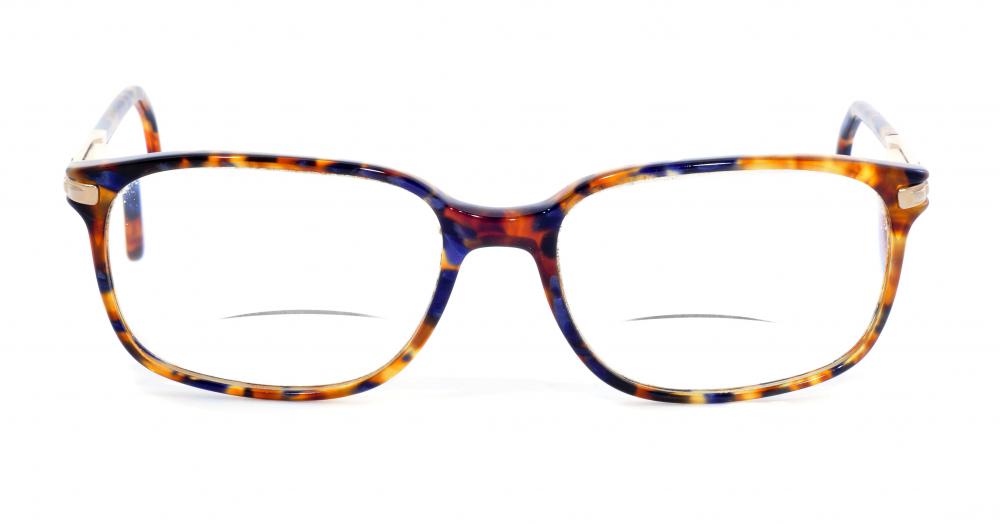 What are the Different Types of Bifocal Glasses?