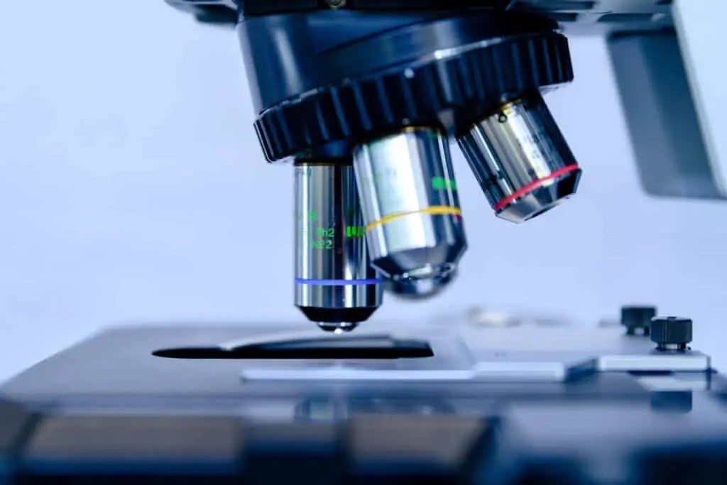 What Are Parfocal Objective Lenses? Microscope Clarity
