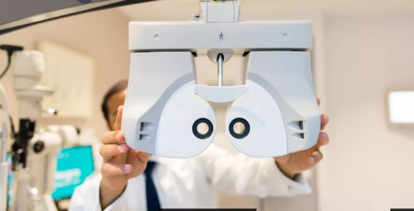 Laser Eye Surgery Vs Lens Replacement