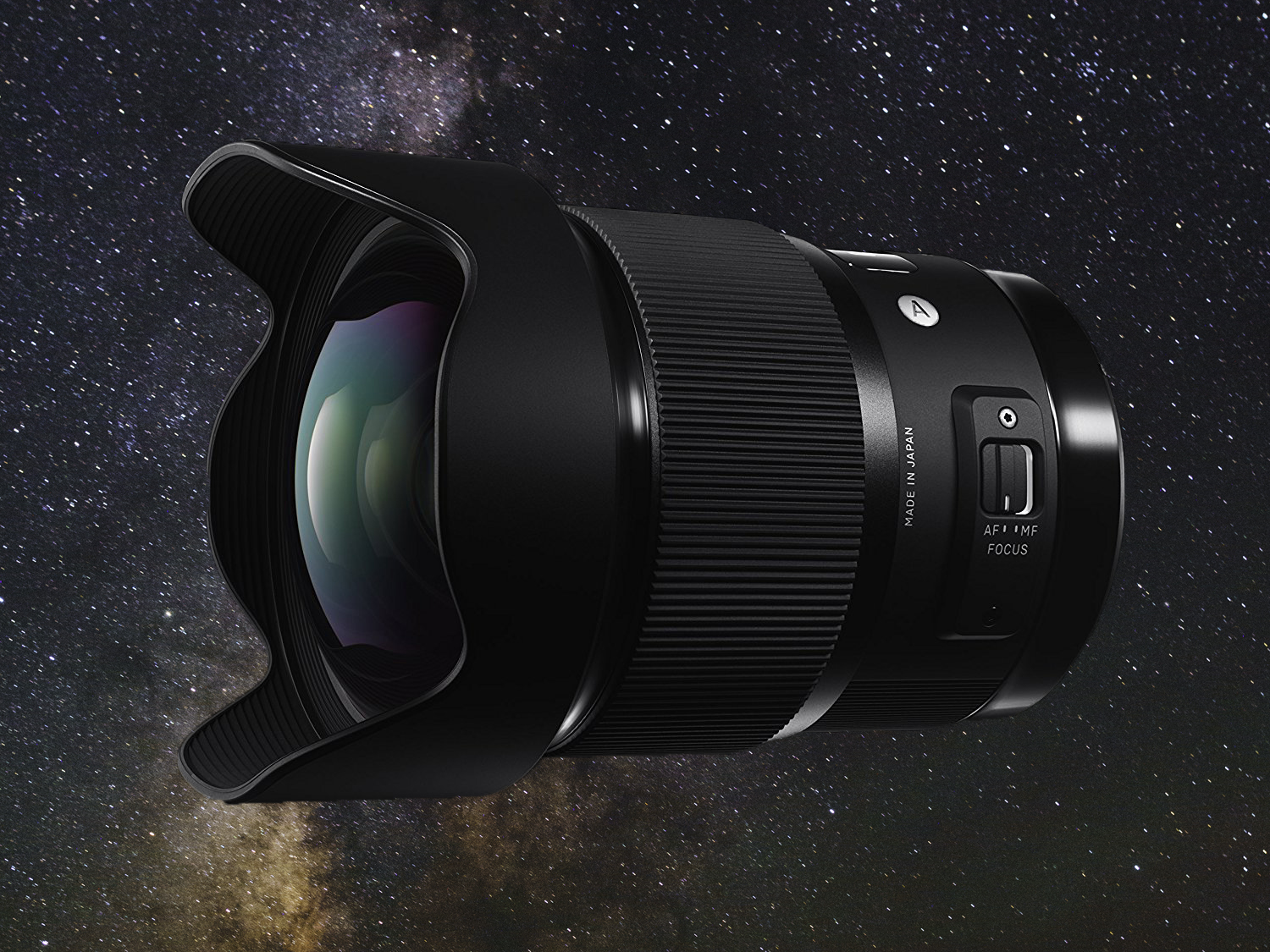 What Are The Best Lenses For Night Photography? Updated