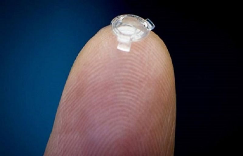 Meet the Bionic Lens This 8Minute Surgery Will Give You