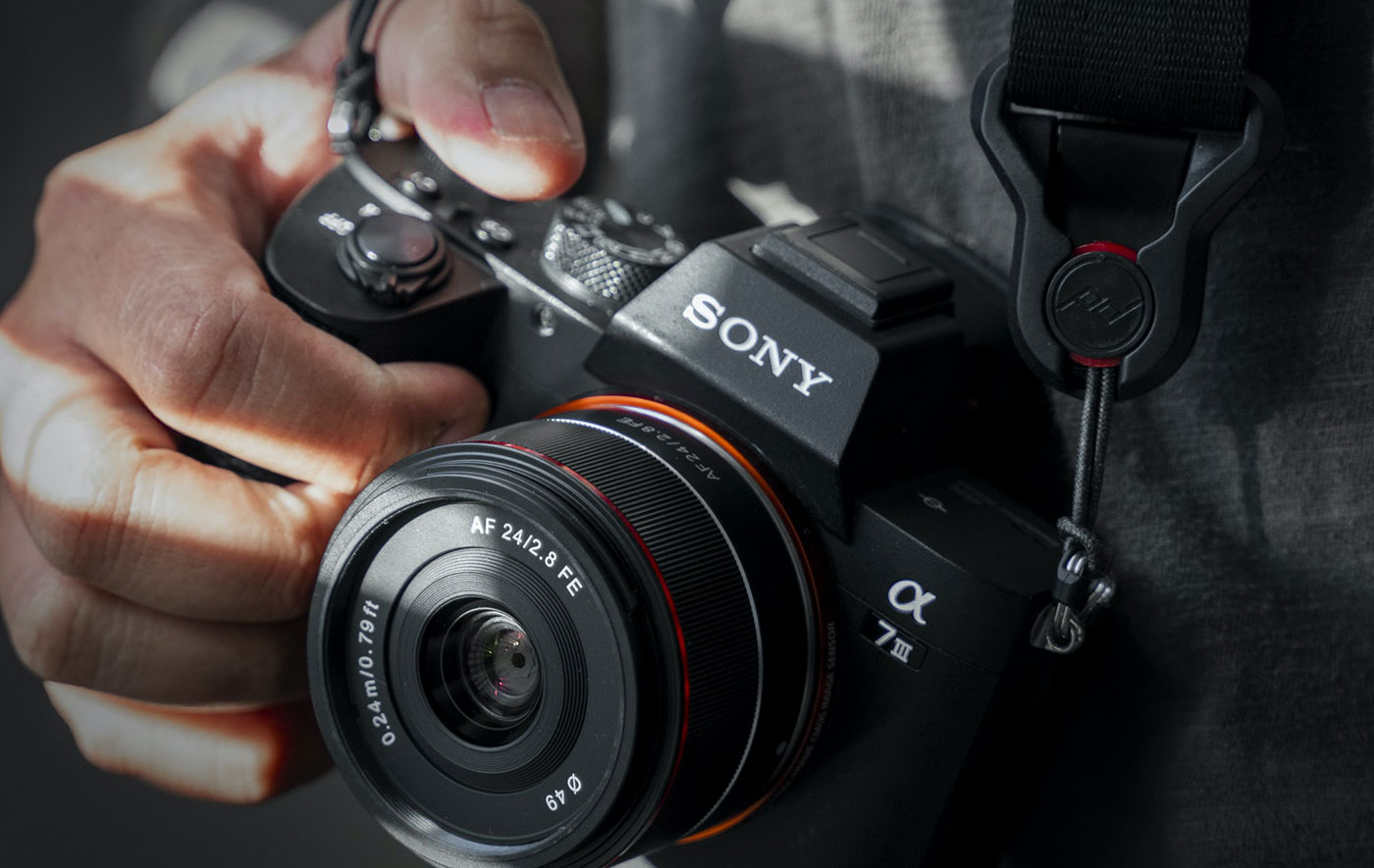 5 Best Lenses For Wedding Photographers With The Sony
